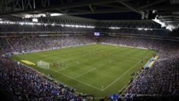 El estadio de Cornellà vivió días más populosos.