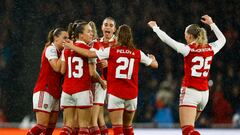 Soccer Football - Women's Champions League - Quarter Final - Second Leg - Arsenal v Bayern Munich - Emirates Stadium, London, Britain - March 29, 2023 Arsenal's Frida Maanum celebrates scoring their first goal with teammates Action Images via Reuters/Andrew Boyers
