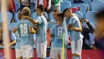 Los jugadores del Celta celebran en grupo el tanto marcado por Maxi Gómez contra el Getafe.
