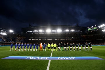 Formación de los equipos del Chelsea y Real Madrid.