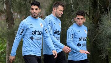 Luis Su&aacute;rez y Stuani con Uruguay.