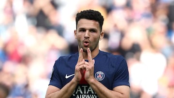 Paris Saint-Germain's Portuguese forward #09 Goncalo Ramos celebrates after scoring PSG's second goal during the French L1 football match between Paris Saint-Germain (PSG) and Le Havre AC at the Parc des Princes Stadium in Paris on April 19, 2025. (Photo by FRANCK FIFE / AFP)