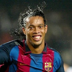 Rumores colocan a Ronaldinho y Riquelme en el Chapecoense