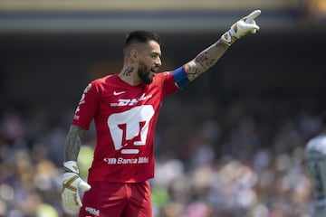 El arquero del conjunto de la UNAM ha sido una pieza vital en el arranque sorprendente de Pumas. A pesar de su error garrafal ante Monarcas Morelia, el 'Pollo' se ha mostrado sólido en el fondo. Ha realizado 24 atajadas.