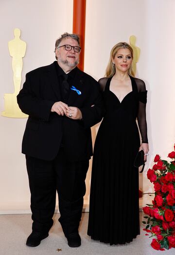 El direcotr de 'Pinocho' Guillermo del Toro y Kim Morgan.