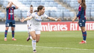 Lorena celebra el &uacute;nico gol del partido.