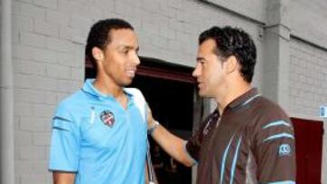 <b>CONOCI? A LUIS. </b>Valdo se present¨® a su nuevo entrenador.