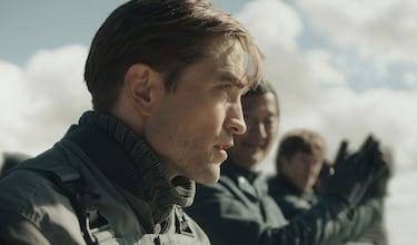 Mickey 17: Una odisea de clones, colonización y el costo de ser ‘prescindible’