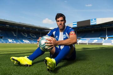 Manu García, camino de ser el jugador con más partidos en la historia del Alavés.