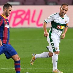 Nino alcanza los 800 partidos oficiales en el fútbol español