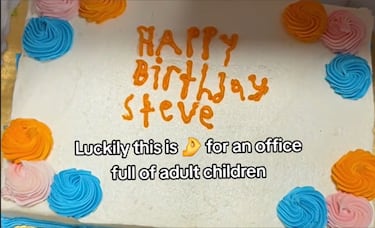 Not the best frosting ever, but people online are obsessed with this birthday cake: “I’m sorry, I did my best”