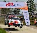 Neuville se sale cuando era líder y Evans acaricia el triunfo