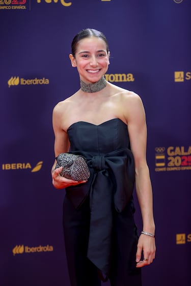 La taekwondista Adriana Cerezo a su llegada a la Gala del Comité Olímpico Español.