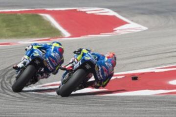 Aleix Espargaró y Maverick Viñales.