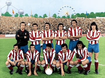 En 1974 el Atlético de Madrid disputó por primera vez la final de la Champions. Terminó con empate a uno tras finalizar la prórroga, el partido de desempate se jugó dos días después y el Atlético cayó derrotado frente al Bayern Múnich por 4-0.
