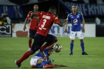 Millonarios gana 3-1 al DIM y se acerca a la clasificación