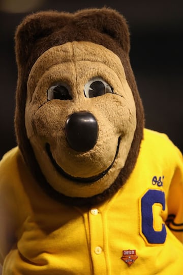PHOENIX, ARIZONA - DECEMBER 26: The California Golden Bears mascot "Oski" performs during the first half of the Cheez-it Bowl against the TCU Horned Frogs at Chase Field on December 26, 2018 in Phoenix, Arizona.