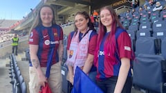 Emily, Hannah y Erin, las inglesas más culés de Montjuïc