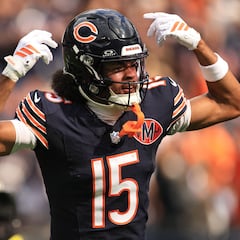 Sign of the times: NFL player’s dad doesn’t hold back on social media about son’s situation with the Bears