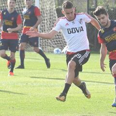 Santos Borré, por su debut oficial en River Plate