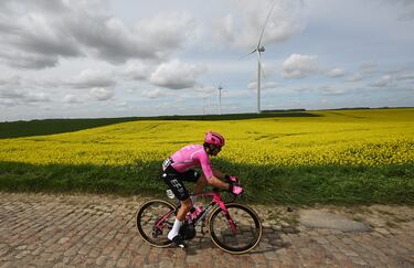Alastair Mackellar durante la 123.ª edición de la París-Roubaix.