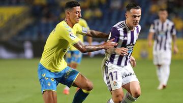 GRAFCAN2206. LAS PALMAS DE GRAN CANARIA, 15/08/2021.- La Unión Deportiva Las Palmas jugó este domingo contra el Valladolid su primer partido con público desde febrero de 2020, disputado en el Estado de Gran Canaria, en Las Palmas de G