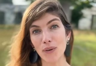 Carla Zaplana, terapeuta integrativa: “La hinchazón que sientes en Navidad son residuos que tu hígado ya no puede filtrar”