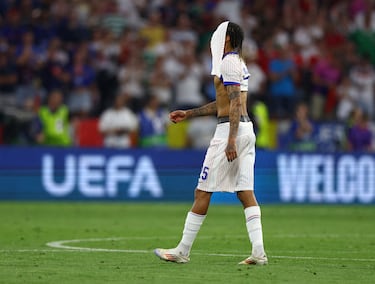 Tristeza Bradley Barcola tras la eliminación de su selección de la EURO 2024.