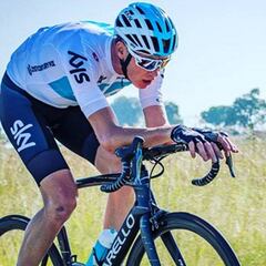 Froome en Strava: 32 horas y 1.000 km en una semana