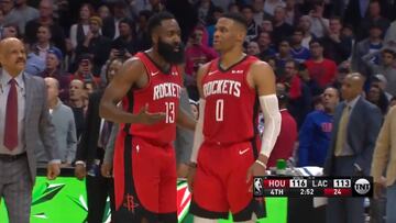 La bronca de Harden a Westbrook a falta de 3' que pudo salvar a los Rockets