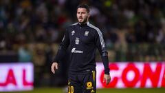 Gignac critica al hijo del ‘Diente’ por traer ropa del PSG