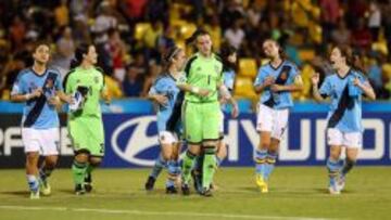 Las chicas de la Sub-17 solventaron sin problemas el partido ante Paraguay.