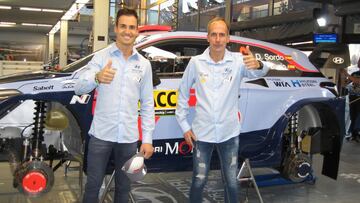 Dani Sordo y su copiloto Carlos del Barrio.