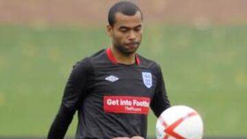 Cole se libra de un proceso judicial por herir al becario