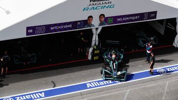 El box del equipo Jaguar en el ePrix de Roma. 