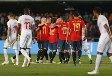 1-0. Álvaro Odriozola celebró el primer gol.