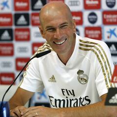 Zidane destaca a James: "Es muy bueno, estamos contentos"