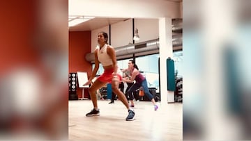 Muguruza se pasa a la zumba para seguir poniéndose en forma