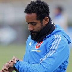 Independiente desecha opción de comprar el pase de Beausejour