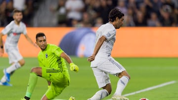 El gol de Carlos Vela a lo Messi que lo pone como un grande de la MLS