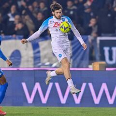 Kvaratskhelia to Real Madrid? Napoli star “loves” club, agent says