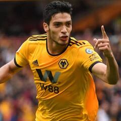 Raúl Jiménez no jugaría en Pumas ni en Chivas