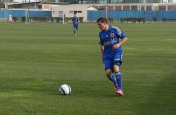 Bonus track: El volante argentino Nazareno Solís llegó como juvenil a Universidad de Chile en 2014, pero sólo disputó un partido. Luego de su paso por Talleres, llegó incluso a Boca Juniors en Argentina.