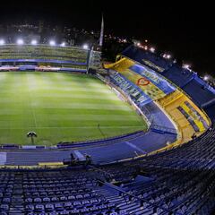 Con público en la Bombonera, Boca recibe a Lanús