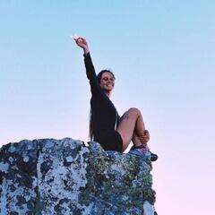 Snowboard, TV y un gran plan: la nueva vida de la reina de la montaña en Chile