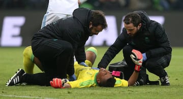 KRASNODAR, RUSSIA - FEBRUARY 07: Goalkeeper Mohamet Ramos of Real Madrid is treated for an injury during the UEFA Youth League match between FC Krasnodar and Real Madrid CF at Krasnodar Stadium on February 7, 2018 in Krasnodar, Russia. (Photo by Vitaly Ti