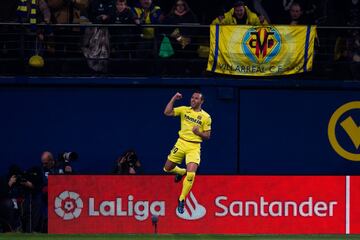 1-0. Cazorla celebró el primer gol.