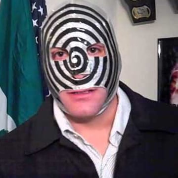 Sicodelico Jr., primo de Alberto Del Río y sobrino de Mil Máscaras, formó también parte de FCW en 2009, actualmente NXT, sin embargo, no pudo llegar al roster principal.