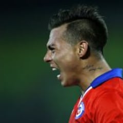 Sampaoli sufre: podría perder a Vargas, su máximo goleador