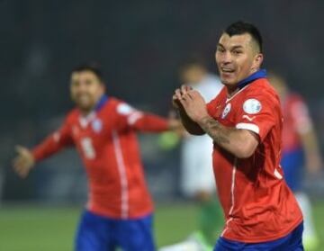 Gary Medel también integra la defensa del equipo ideal de la Copa América. 